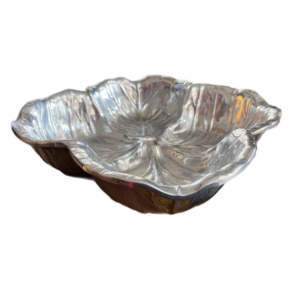 Wilton Armetale Co Pewter Cabbage Leaf SERVING BOWL Made in USA - Picture 1 of 4